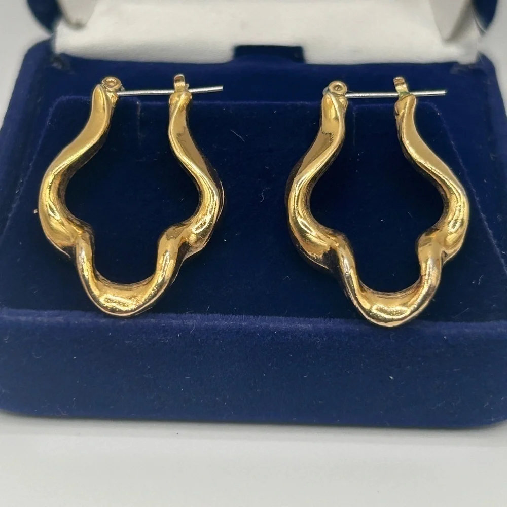 Gold Dangle Hoop Earrings with Intricate Design - Picture 4 of 4